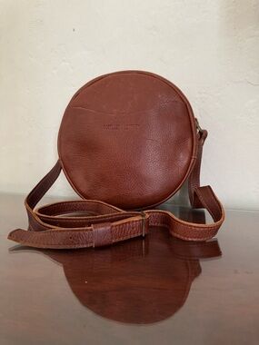 Portland Leather Large Round Crossbody Bag Nutmeg Brown Leather